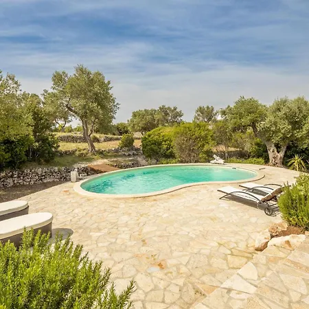 Trullo Romeo Tatil Evi Ostuni