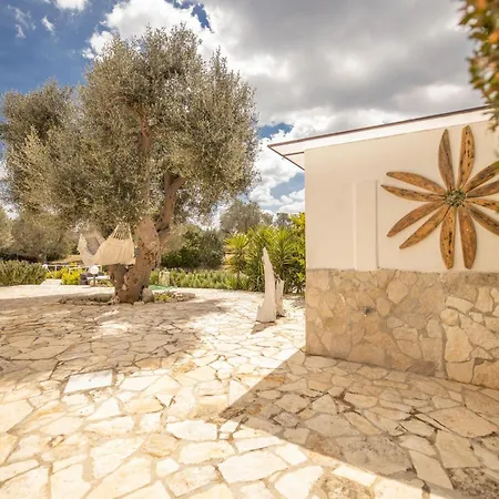 Trullo Romeo Ostuni