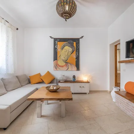Trullo Romeo Tatil Evi *